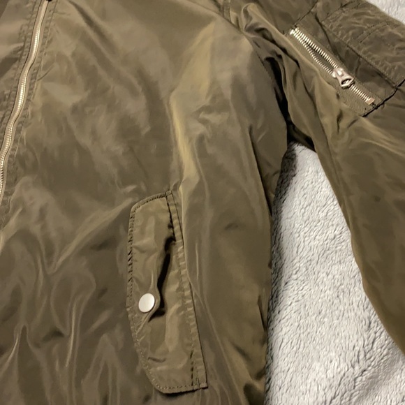 COPY - Men’s size Large jacket - Picture 2 of 7
